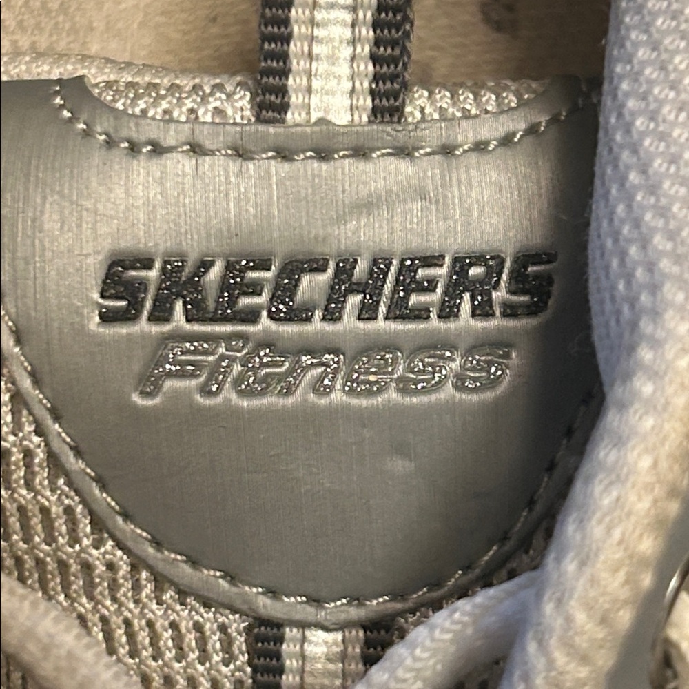Skechers Women's Silver and White Athletic Shoes - Picture 10 of 14